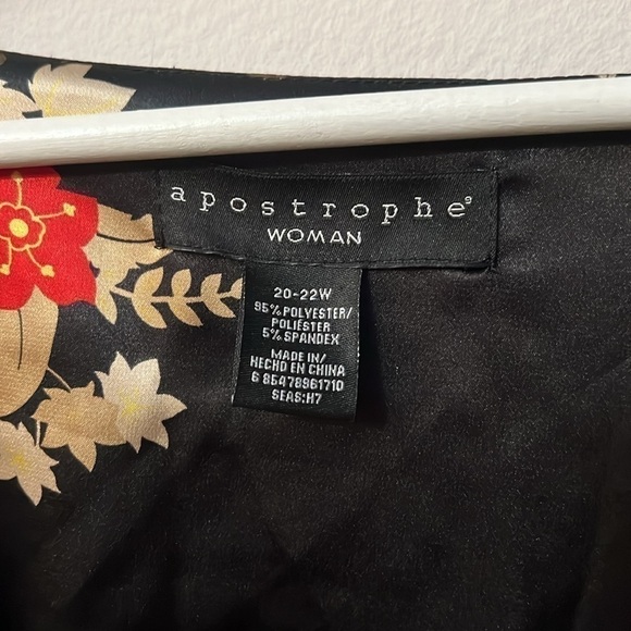 Apostrophe woman size 20-22 W black floral long blouse kimono style - Picture 3 of 6